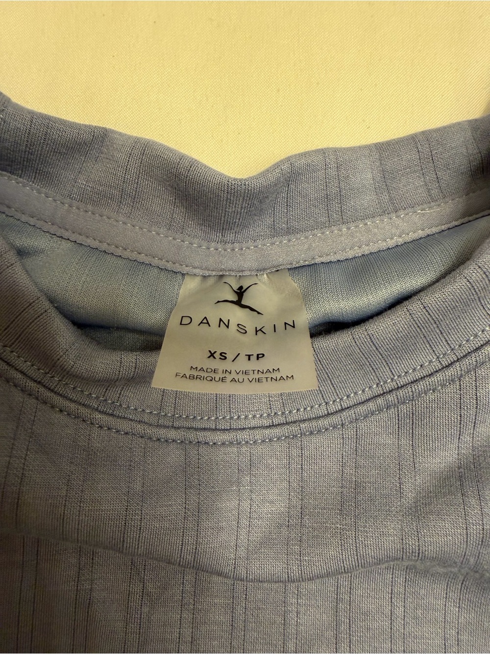 Danskin Soft Sky Blue Ribbed Crewneck Top and wide leg capri lounge pants